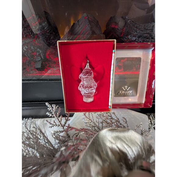 Wallace Lead Crystal Santa Ornament 24% Lead Glass Taiwan 1990s Vintage Holiday - Picture 7 of 9